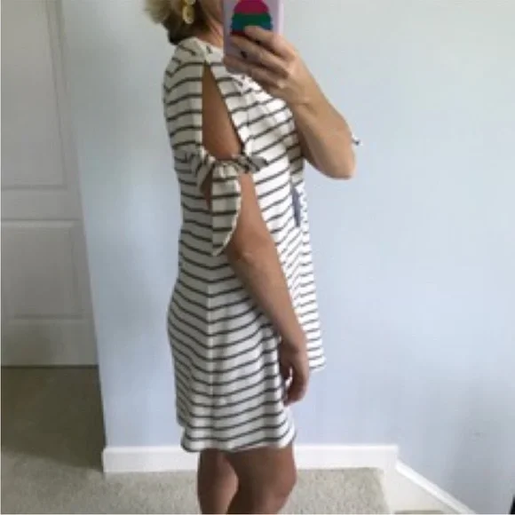 Striped Short Tie Sleeve Dress - Picture 2 of 4